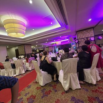 Ramada Manila Central - Hotels Near Me - Manila, NCR