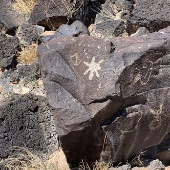 Piedras Marcadas Canyon - Hiking Near Me - Albuquerque, New Mexico