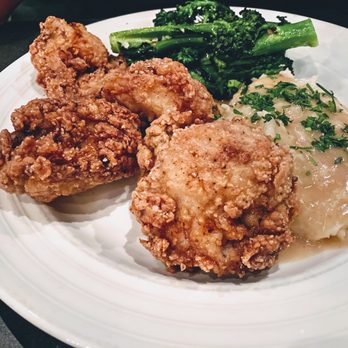 Farmstead At Long Meadow Ranch - Fried chicken Tuesday - American Near Me - Saint Helena, California