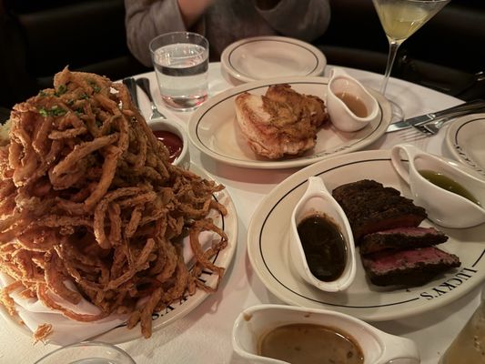 Lucky's Soho by null