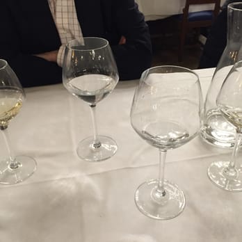 Le Train Bleu - Wine and water - French Near Me - Paris, 75 Le Train Bleu - Wine and water - French Near Me - Paris, 75