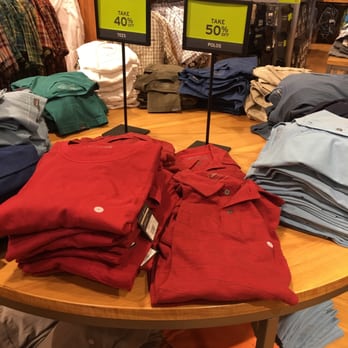 Eddie Bauer Outlet - Women's Clothing Near Me - Lake George, New York Eddie Bauer Outlet - Women's Clothing Near Me - Lake George, New York