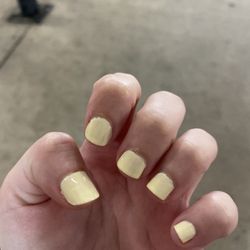 Glamorous Nails & Spa - Painted nails