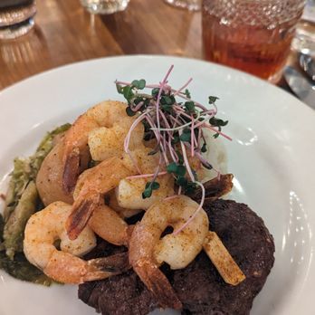 Steamship Grill & Taphouse - Seafood Near Me - Victoria, British Columbia Steamship Grill & Taphouse - Seafood Near Me - Victoria, British Columbia