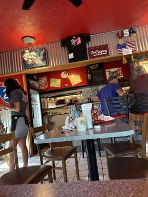 Betty's Diner by null