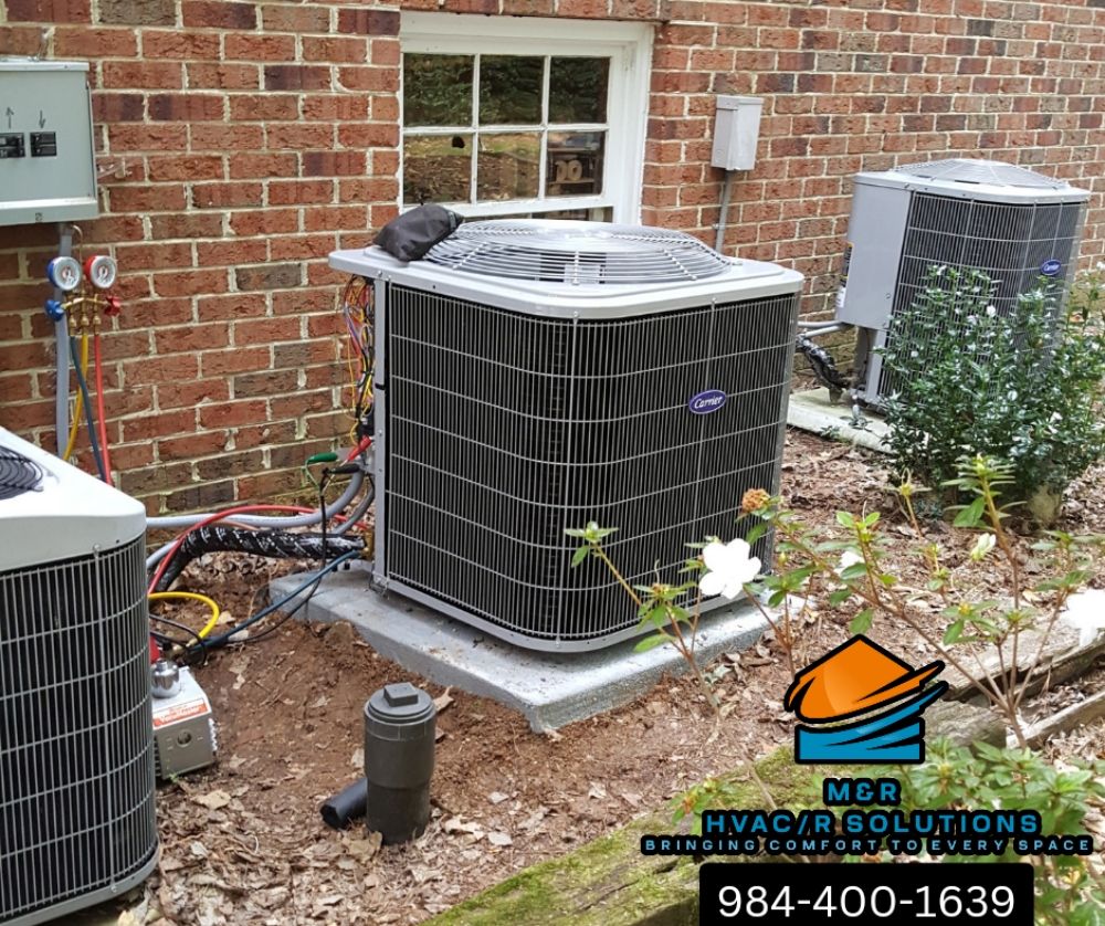 Slide of M&R HVACR Solutions