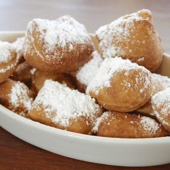Royal Pizza - a bowl of powdered sugar donuts - Pizza Near Me - Lake Ronkonkoma, New York Royal Pizza - a bowl of powdered sugar donuts - Pizza Near Me - Lake Ronkonkoma, New York