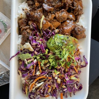 The Peached Tortilla - BBQ Chicken bowl - Tacos Near Me - Austin, Texas The Peached Tortilla - BBQ Chicken bowl - Tacos Near Me - Austin, Texas