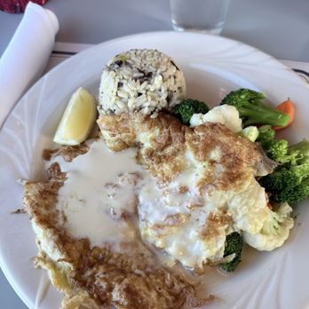 The Tides Wharf Restaurant - Seafood Near Me - Bodega Bay, California