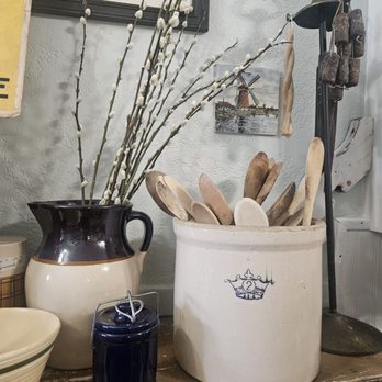 1208 Antiques - Antiques Near Me - Boise, Idaho