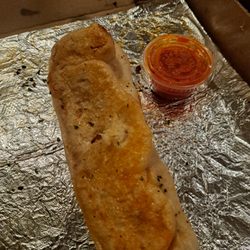 24/7 Pizza - RAW ass PEPPERONI ROLL