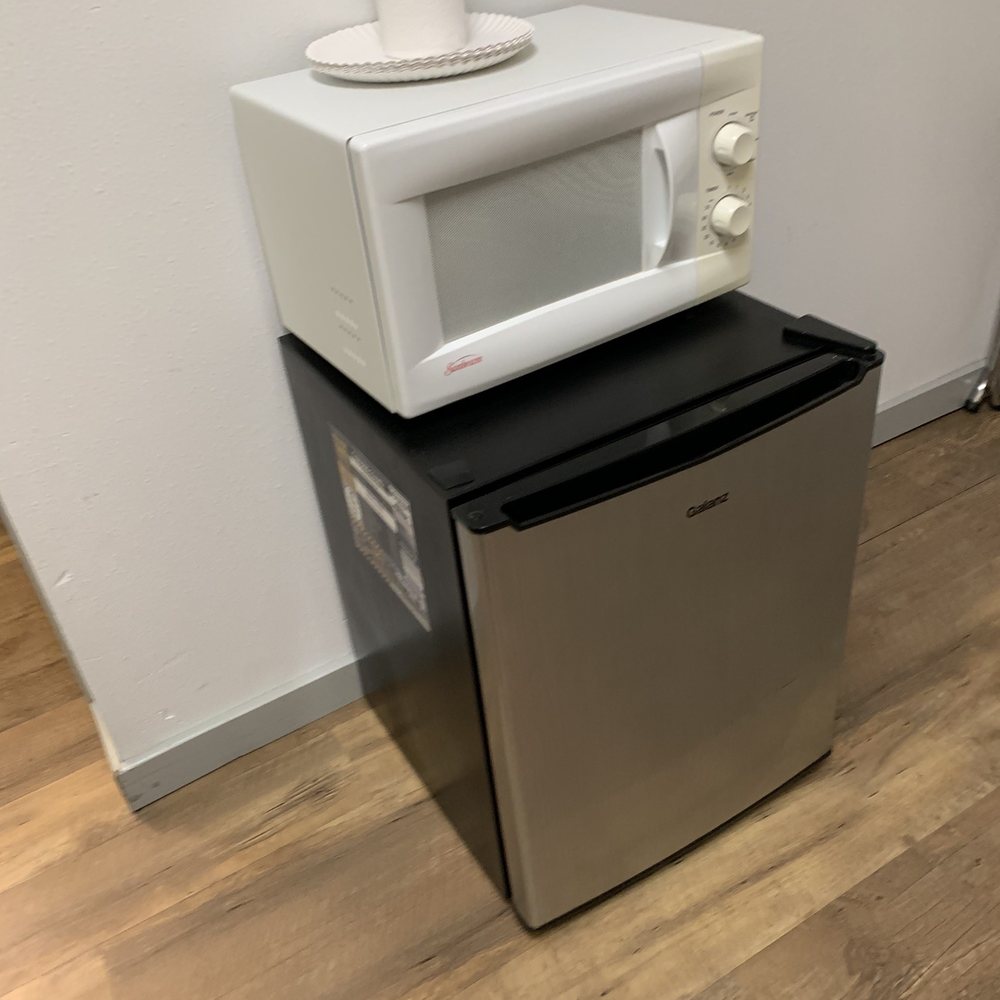 Klassic Inn - You'll have to bring your coffeemaker (which are notorious for not being clean anyway) but fridge & microwave make for convenience! - Hotels Near Me - Greers Ferry, Arkansas