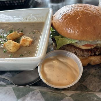Panacea Brewing - Mushroom soup and pimento burger - Kombucha Near Me - Wilmington, North Carolina Panacea Brewing - Mushroom soup and pimento burger - Kombucha Near Me - Wilmington, North Carolina