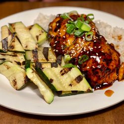 Spike's Fish House - Today's Special: Teriyaki Salmon Plate