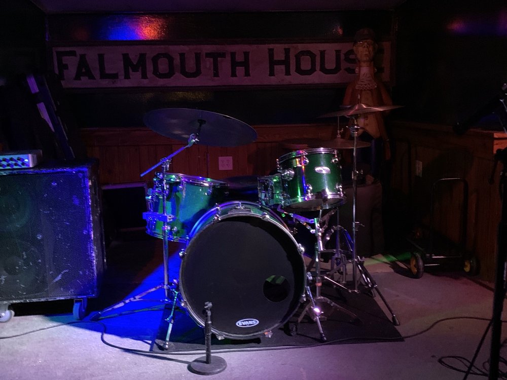 GRUMPY’S PUB 16 Photos & 44 Reviews 29 Locust St, Falmouth