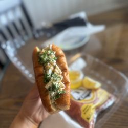 Lizzie's Cafe & Bistro 142nd St - Hot Crab Roll