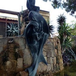 Pizzeria Le Gourmet - Really wonderful!!!!! Art!!!!!