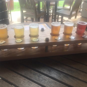 Growler Garage - One of our samplers - Beer Bar Near Me - Santa Rosa Beach, Florida