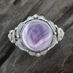 Traditional Hands Native American Jewelry & Art - Stunning Wampum/Sterling Silver cuff made by General B. Grant