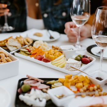 Flight Cleveland - More Wine Snacks! - Wine Bars Near Me - Cleveland, Ohio Flight Cleveland - More Wine Snacks! - Wine Bars Near Me - Cleveland, Ohio