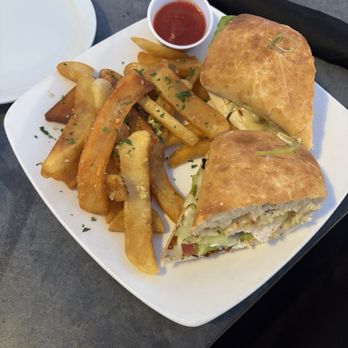 The Fifth - Club Sandwich - Cocktail Bars Near Me - Anaheim, California