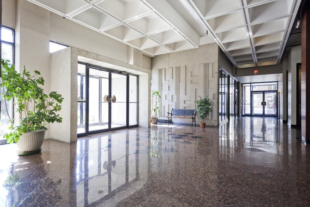 LE STLAURENT APARTMENTS Updated September 2024 15 Photos 250