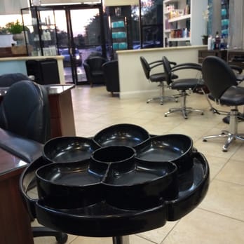 Allure Day Spa - Huge public parking lot, with a Sally's two doors down. - Waxing Near Me - Davie, Florida