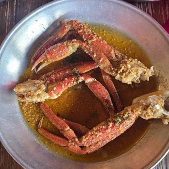 BOIL Seafood House - Snow crab legs - Seafood Near Me - New Orleans, Louisiana