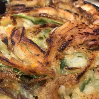 Yet Tuh - Green onion & Seafood pancake plenty to share! - Korean Near Me - Doraville, Georgia Yet Tuh - Green onion & Seafood pancake plenty to share! - Korean Near Me - Doraville, Georgia
