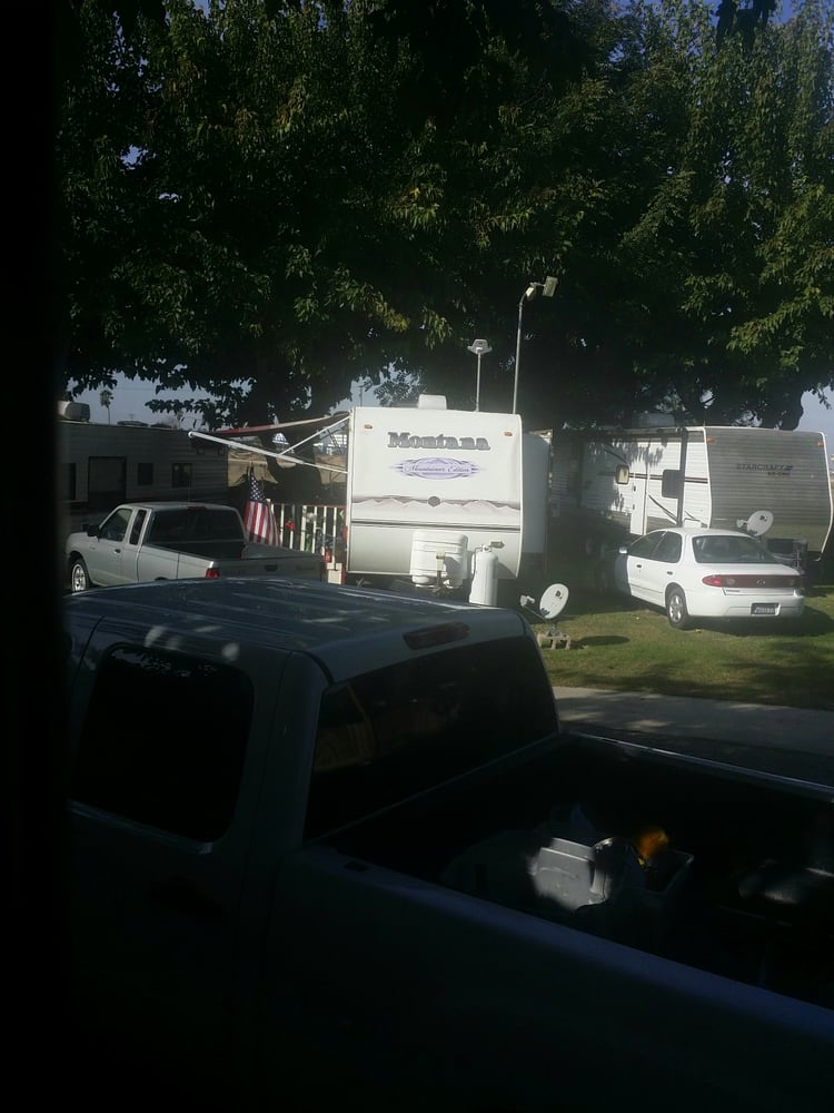 VIKING TRAILER PARK Updated September 2024 501 W Kamm Ave