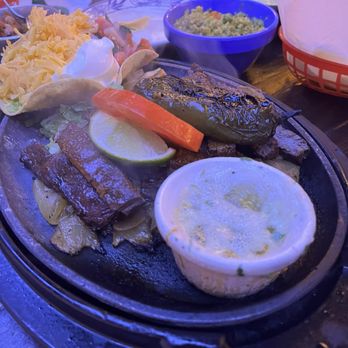 El Tiempo Cantina - Webster - Beef fajitas - Tex-Mex Near Me - Webster, Texas