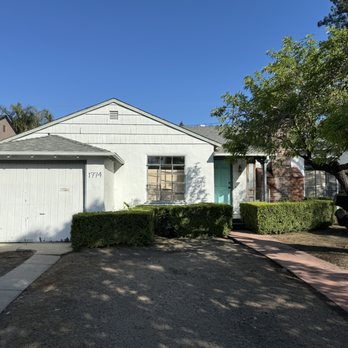 Maxine & Michelle Dumas - My aunt's home the Dumas team assisted us sell. - Real Estate Agents Near Me - San Carlos, California Maxine & Michelle Dumas - My aunt's home the Dumas team assisted us sell. - Real Estate Agents Near Me - San Carlos, California