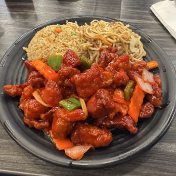 Dragon Wok - Sweet & Sour Chicken - Chinese Near Me - Fresno, California