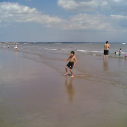 Fraisthorpe Beach - Fraisthorp beach on a rare sunny day!