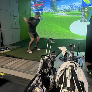 Tee Off Golf - Golf Near Me - South Barrington, Illinois
