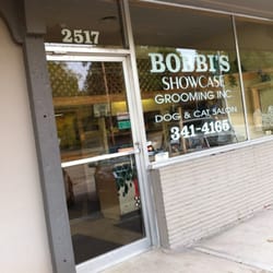 Bobbi's Showcase Grooming