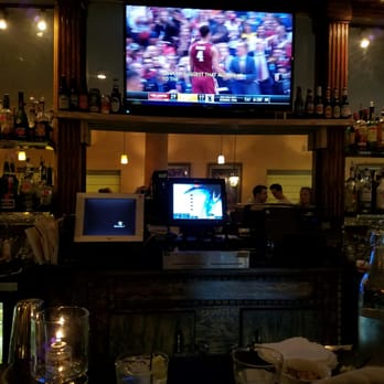 Toscana - Bar ambiance - Italian Near Me - Charlotte, North Carolina Toscana - Bar ambiance - Italian Near Me - Charlotte, North Carolina