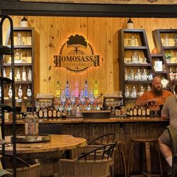 Homosassa Distillery - The bar area