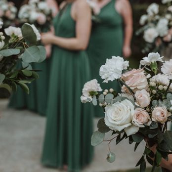 The Nature of Things - Bridesmaid bouquets
Photography by https://rachelwaters.co/ - Florists Near Me - Riverside, California The Nature of Things - Bridesmaid bouquets
Photography by https://rachelwaters.co/ - Florists Near Me - Riverside, California