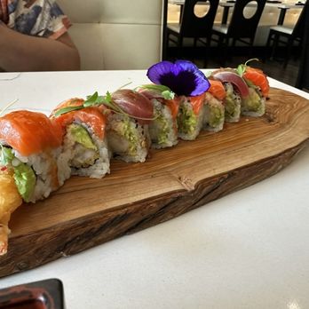 Sakari Sushi - Japanese Near Me - Winter Park, Florida