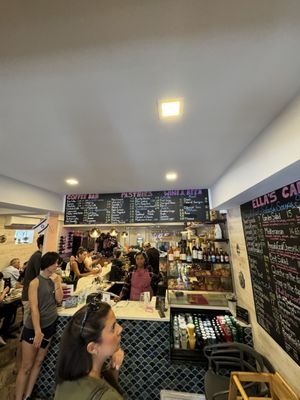 Ella's Cafe Espresso & Wine Bar by null