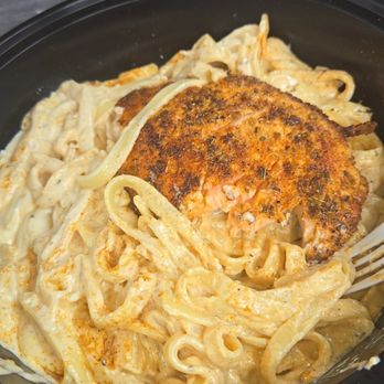 The Rice Man Hawaii - Salmon Cajun Pasta - Food Trucks Near Me - Honolulu, Hawaii The Rice Man Hawaii - Salmon Cajun Pasta - Food Trucks Near Me - Honolulu, Hawaii
