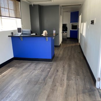 ROEM Certified Collision Centers - Our office - Body Shops Near Me - Santa Monica, California ROEM Certified Collision Centers - Our office - Body Shops Near Me - Santa Monica, California