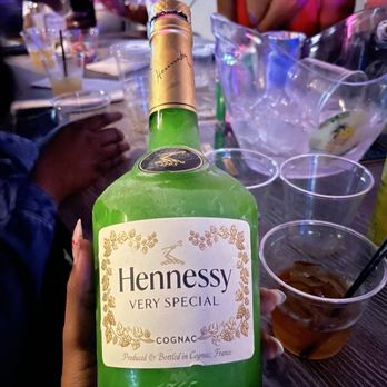 Liquid Paradise - Tapas Bars Near Me - Lauderhill, Florida