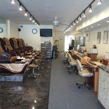 Atelier Nail & Spa - Nail Salons Near Me - Commack, New York