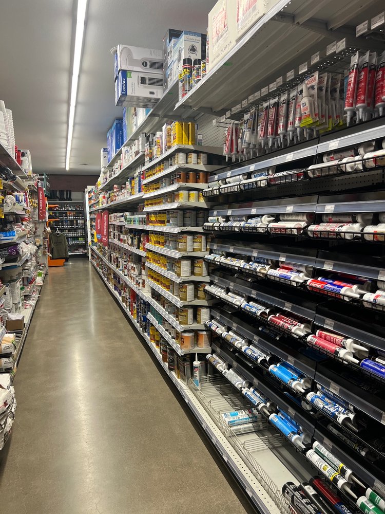 PACKWOOD ACE HARDWARE Updated October 2024 104 Rainier Ave