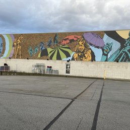 Loading dock of Mariano's.