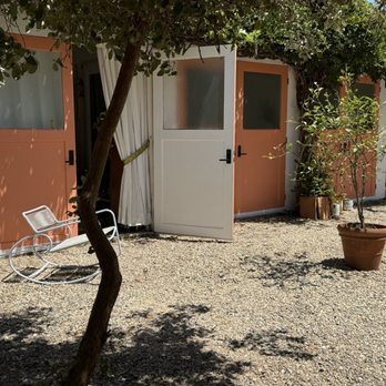 Alto Builders - New garage doors to complete our bungalow stable look!! - General Contractors Near Me - Venice, California Alto Builders - New garage doors to complete our bungalow stable look!! - General Contractors Near Me - Venice, California