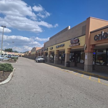 Oakhill Village - Shopping Centers Near Me - Orlando, Florida Oakhill Village - Shopping Centers Near Me - Orlando, Florida