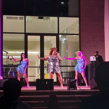 Sugar Land Town Square - Diva concert series (Tina cover band), May 2025 - Shopping Centers Near Me - Sugar Land, Texas Sugar Land Town Square - Diva concert series (Tina cover band), May 2025 - Shopping Centers Near Me - Sugar Land, Texas